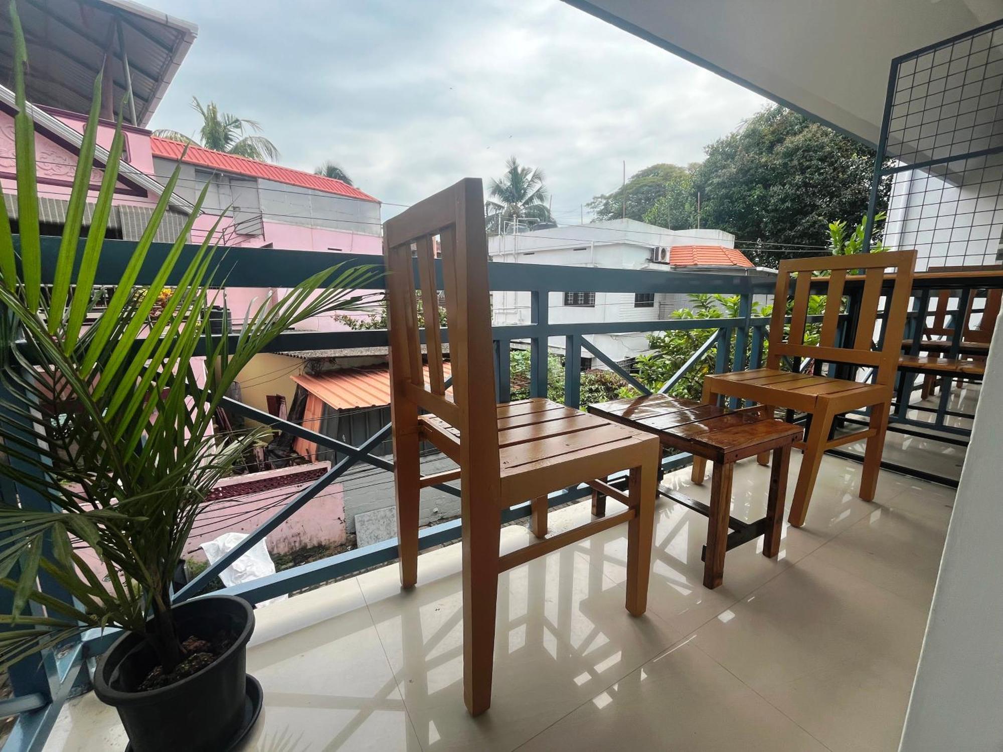 Segundo Home Kochi Exteriör bild